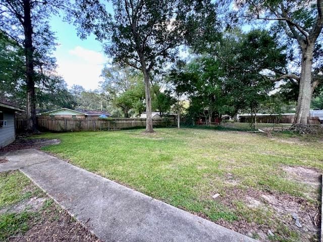 7233 Villere Dr, Baker, LA 70714