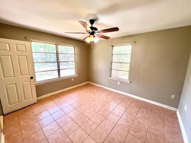 7233 Villere Dr, Baker, LA 70714