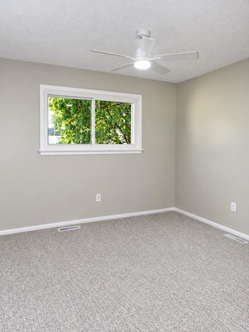 1737 S Fern Ave, Wichita, KS 67213