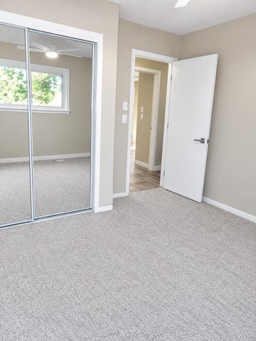 1737 S Fern Ave, Wichita, KS 67213