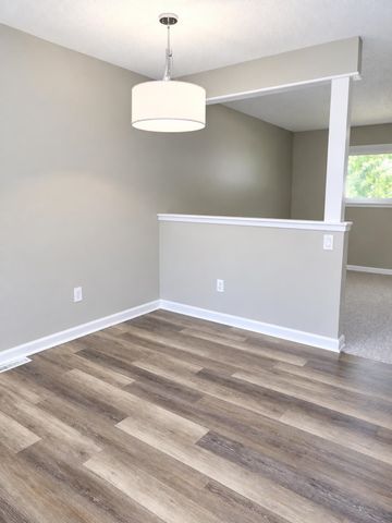 1737 S Fern Ave, Wichita, KS 67213