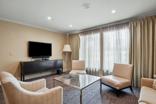 3225 Turtle Creek Boulevard 318, Dallas, TX 75219