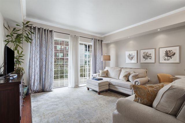 3225 Turtle Creek Boulevard 318, Dallas, TX 75219