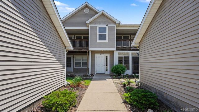 1429 Millbrook Trail 172, Pittsfield Charter Township, MI 48108
