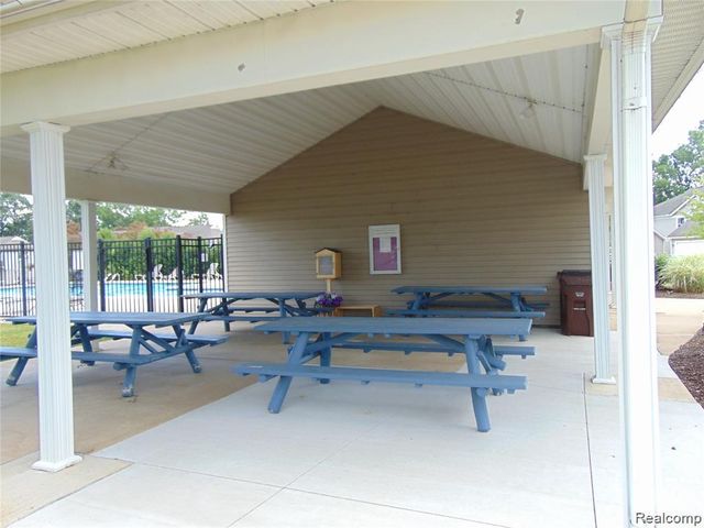1429 Millbrook Trail 172, Pittsfield Charter Township, MI 48108