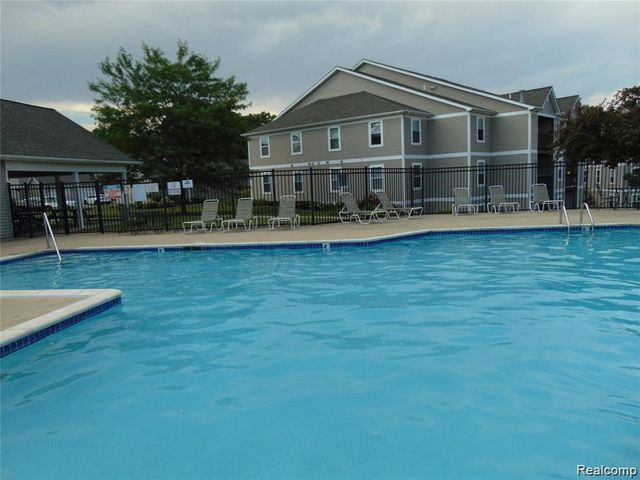 1429 Millbrook Trail 172, Pittsfield Charter Township, MI 48108