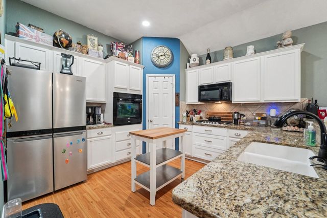 18452 Sunrise Maple Drive, Montgomery, TX 77316