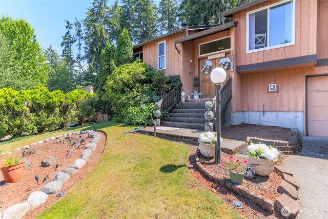 3542 71st Avenue W, University Place, WA 98466
