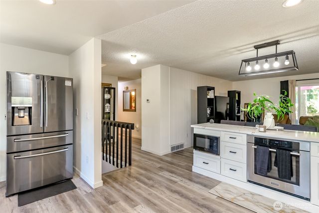 3542 71st Avenue W, University Place, WA 98466