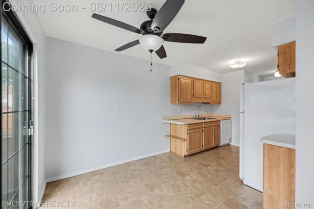 39415 OLD DOMINION Drive, Clinton Charter Township, MI 48038