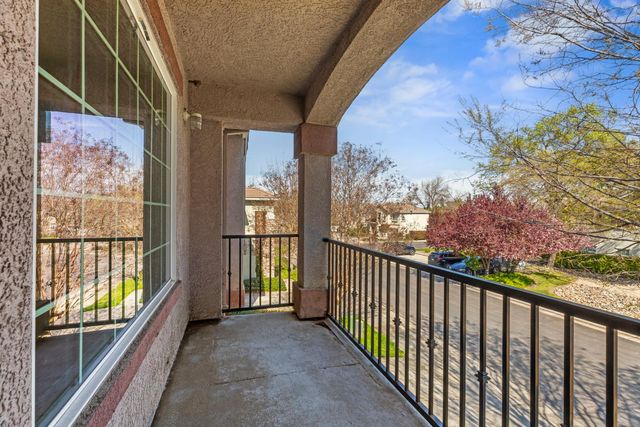 4504 Helens Oaks Cir, Stockton, CA 95210