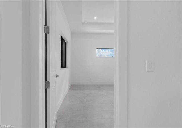 817 Jacaranda PKWY E, Cape Coral, FL 33909