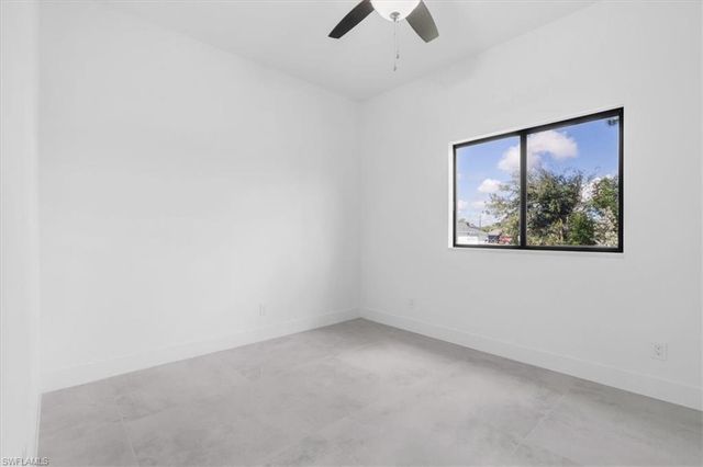 817 Jacaranda PKWY E, Cape Coral, FL 33909