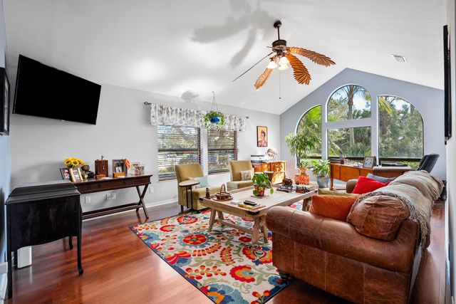 1022 SW Tiburon Way, Palm City, FL 34990