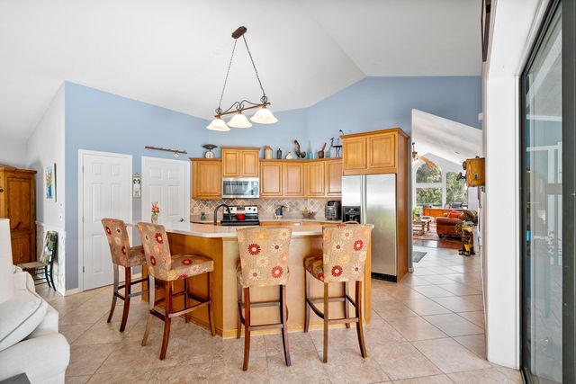 1022 SW Tiburon Way, Palm City, FL 34990