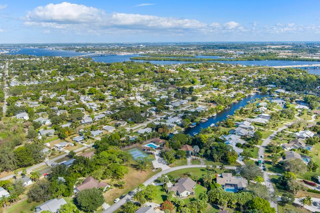 1022 SW Tiburon Way, Palm City, FL 34990