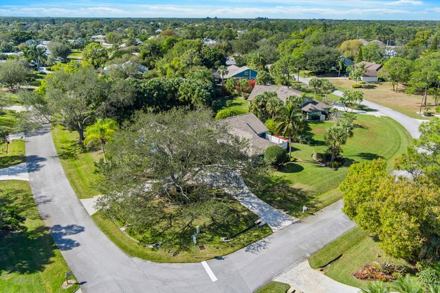 1022 SW Tiburon Way, Palm City, FL 34990