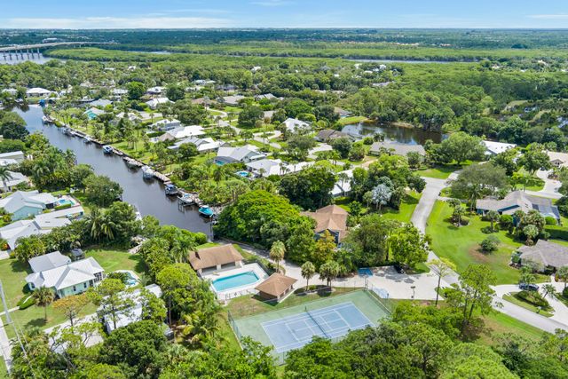 1022 SW Tiburon Way, Palm City, FL 34990