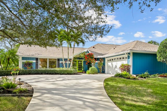 1022 SW Tiburon Way, Palm City, FL 34990