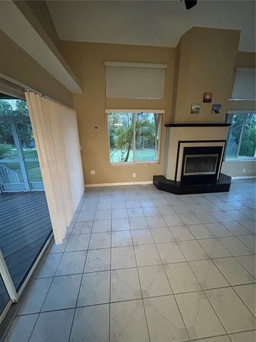 908 35TH AVENUE DRIVE W, Palmetto, FL 34221