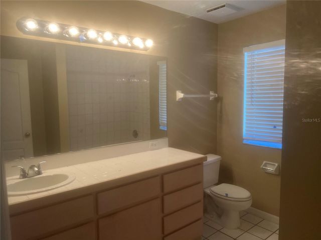 908 35TH AVENUE DRIVE W, Palmetto, FL 34221