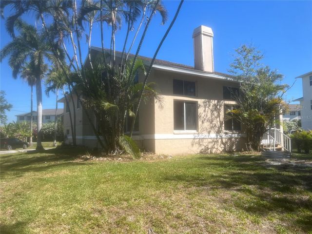 908 35TH AVENUE DRIVE W, Palmetto, FL 34221