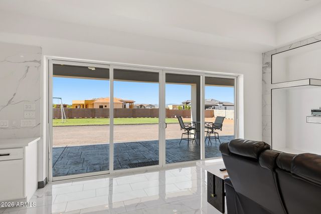 23532 W Jomax Road, Wittmann, AZ 85361