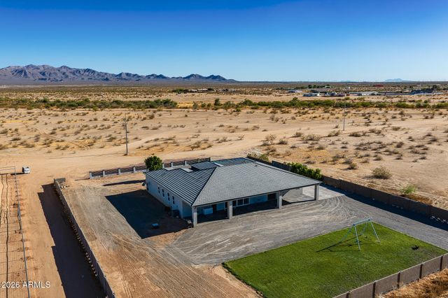 23532 W Jomax Road, Wittmann, AZ 85361