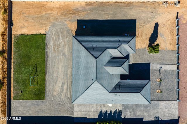 23532 W Jomax Road, Wittmann, AZ 85361