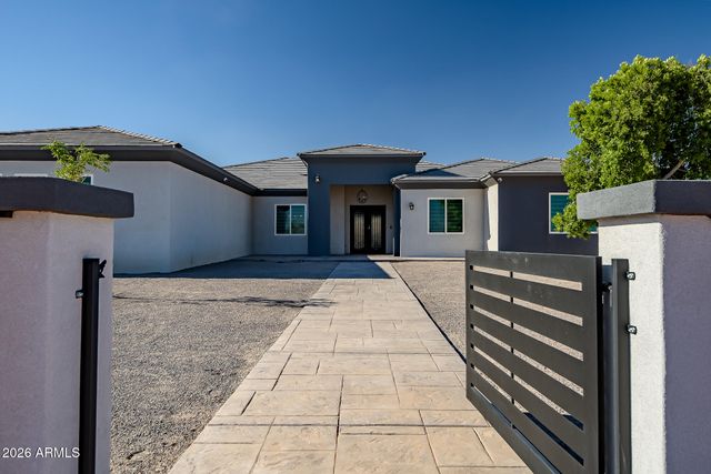 23532 W Jomax Road, Wittmann, AZ 85361