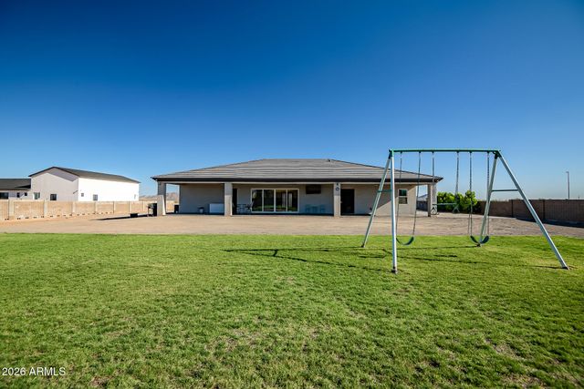23532 W Jomax Road, Wittmann, AZ 85361