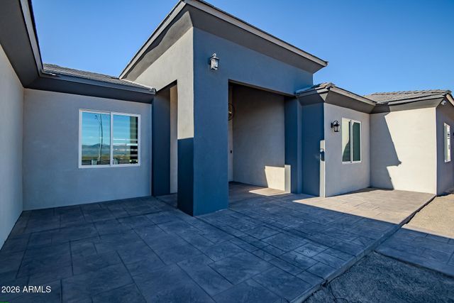 23532 W Jomax Road, Wittmann, AZ 85361