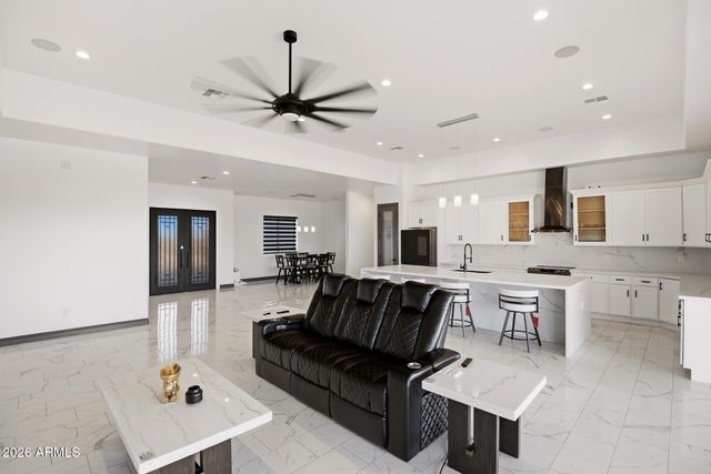 23532 W Jomax Road, Wittmann, AZ 85361