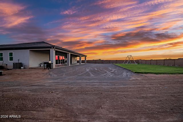 23532 W Jomax Road, Wittmann, AZ 85361
