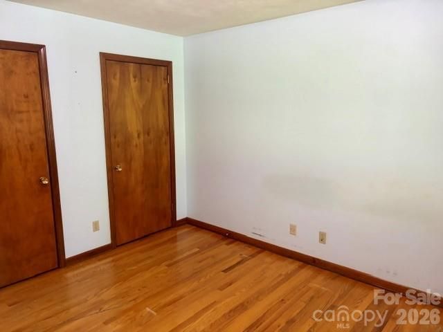 845 Cherokee Place SW, Lenoir, NC 28645