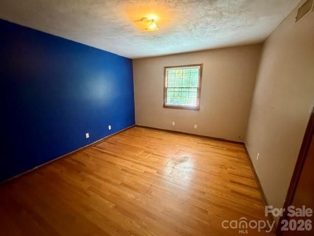 845 Cherokee Place SW, Lenoir, NC 28645
