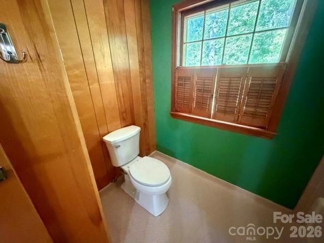 845 Cherokee Place SW, Lenoir, NC 28645