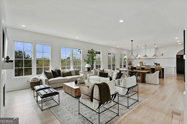 3170 Glastonbury Lane, Suwanee, GA 30024