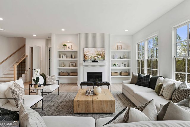 3170 Glastonbury Lane, Suwanee, GA 30024