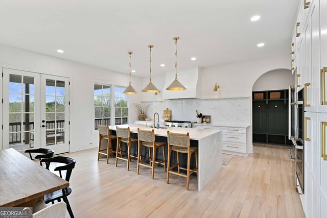 3170 Glastonbury Lane, Suwanee, GA 30024