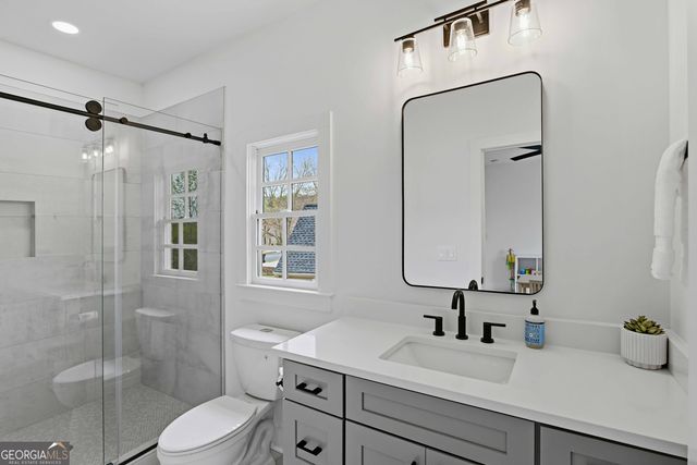 3170 Glastonbury Lane, Suwanee, GA 30024