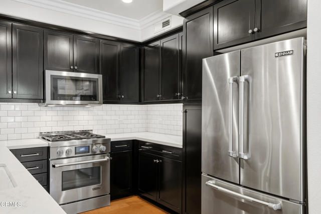 629 Traction Avenue 105, Los Angeles, CA 90013