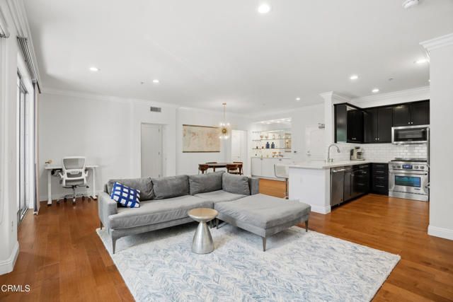 629 Traction Avenue 105, Los Angeles, CA 90013