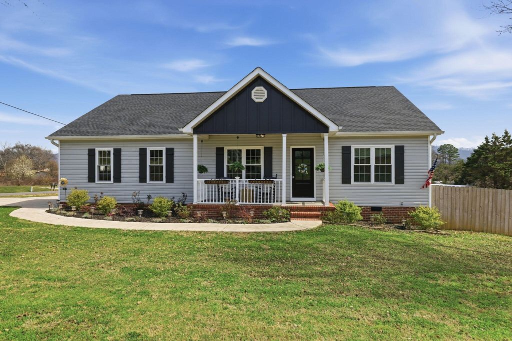 19 Laura Lane, Ringgold, GA 30736