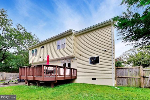 7126 WAYNE DR, Annandale, VA 22003