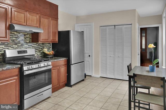 1109 MARION ST, Reading, PA 19604