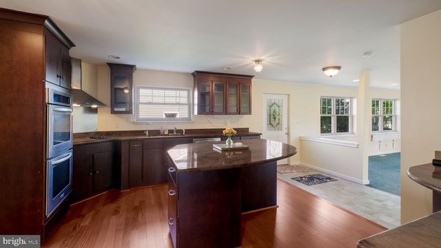 1734 FITZWATERTOWN RD, Willow Grove, PA 19090