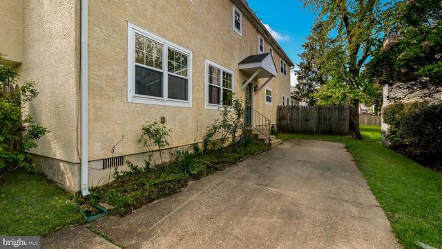 1734 FITZWATERTOWN RD, Willow Grove, PA 19090