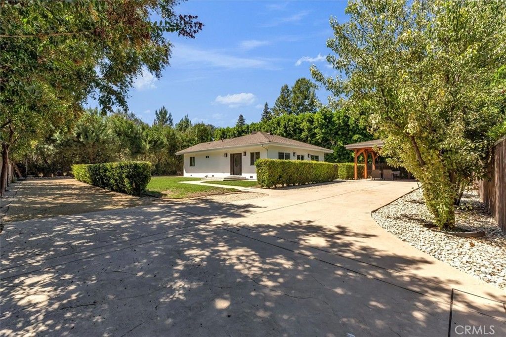 22720 Oxnard Street, Woodland Hills, CA 91367 — photo 5