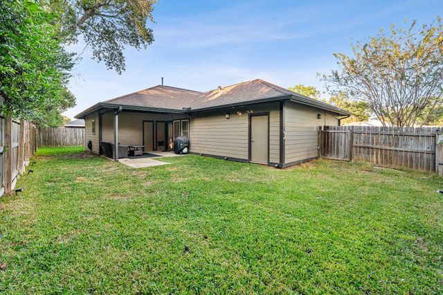 12518 Gulf Coast Drive, Willis, TX 77378